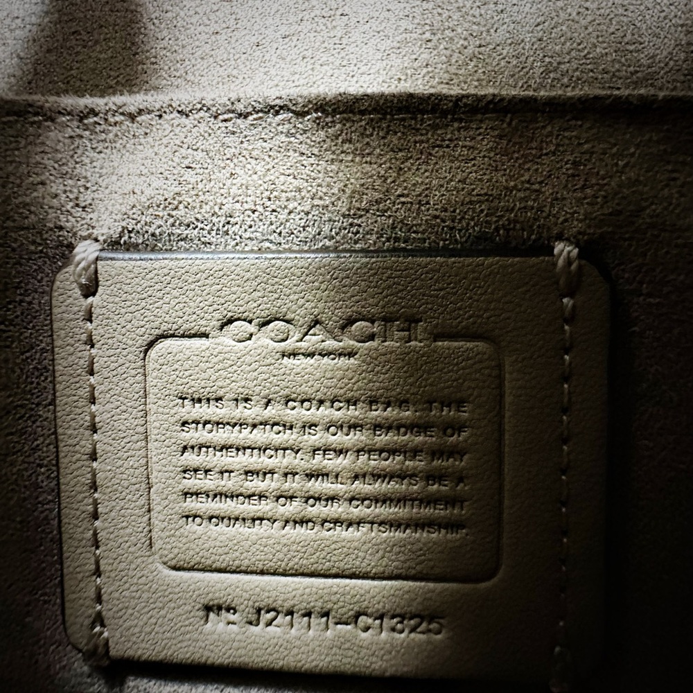 Coach Tan and Cream Women's Satchel - Picture 5 of 17